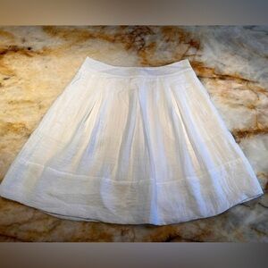 - BCBG Maxazaria short circular white fully lined skirt
